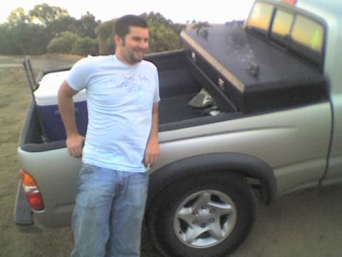 1989 Ford Bronco - My buddy stuffing the suspension on his stock Toyota Tacoma.