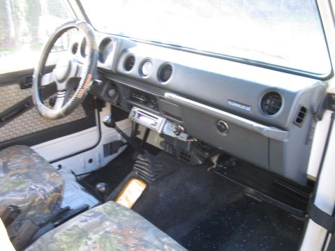 1987 Suzuki Samurai photo