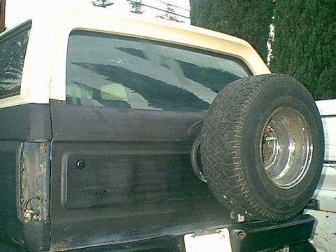 1983 Ford Bronco - it works. it goes up and down very easy fromthe switch or the key. so much better.