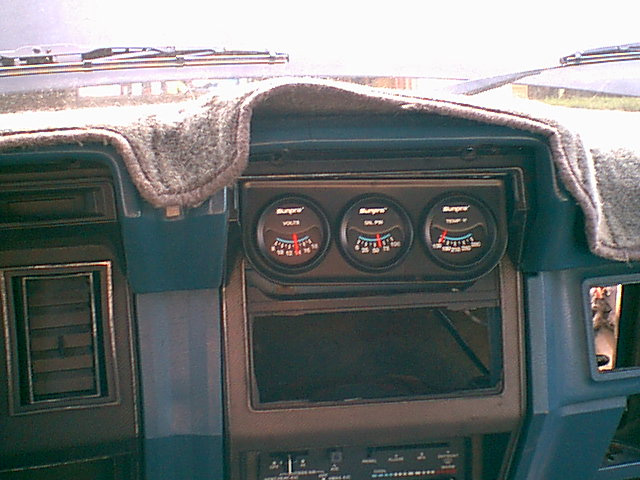 here are the SunPros install and from the drivers seat.