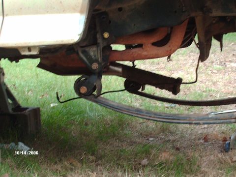 1990 Ford F-150 - Front rear spring mount at a bad position