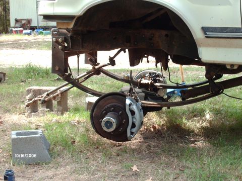 1990 Ford F-150 - Side view of axle.