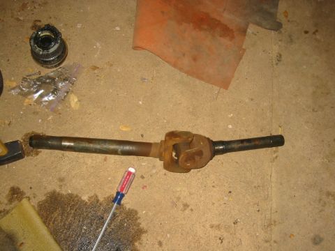 1995 Ford Bronco - short side axle shafts before cleaning