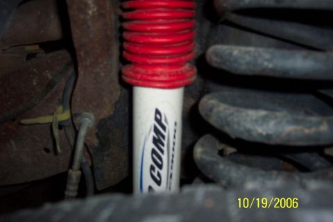1996 Ford Bronco - my new procomp es 9000 shocks i feel the best shocks ever