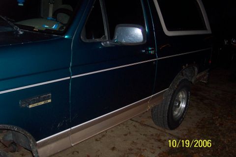 1996 Ford Bronco - driver side view