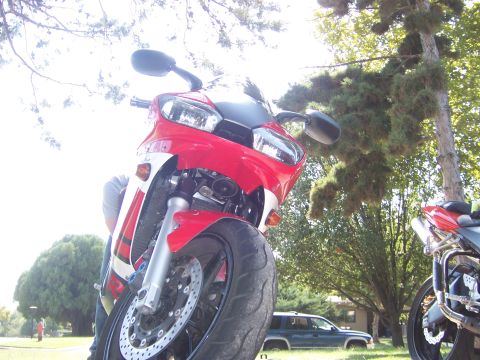 2001 Yamaha R1 photo