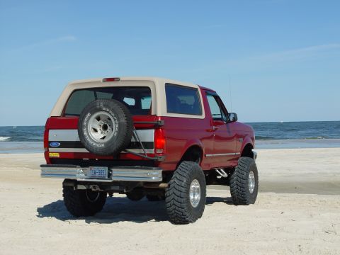 1994 Ford Bronco photo