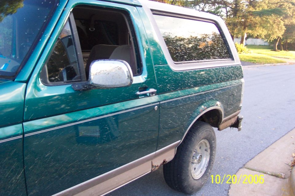 1996 Ford Bronco “green goblin”