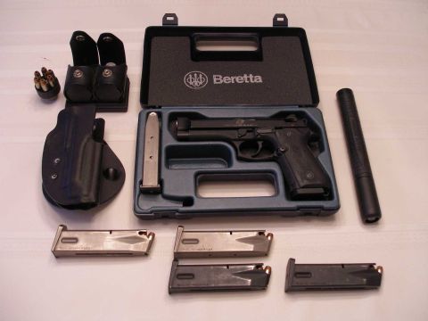 1998 Ford Crown Victoria - Beretta 96G Elite .40 cal SS barrel Brigadeir slide Flush barrel Ghost ring rear sight Houge grips Wolff trigger spring adapter Hiatts red…