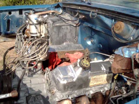 1984 Ford Bronco - engine installed