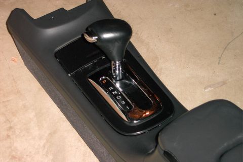 1996 Mercury Grand Marquis - Shifter sitting inside console