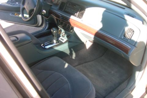 1996 Mercury Grand Marquis - Even Later: Mercury Marauder gauge pod replaces filler piece. More pcitures here: http://www.supermotors.net/vehicles/registry/7603/52261