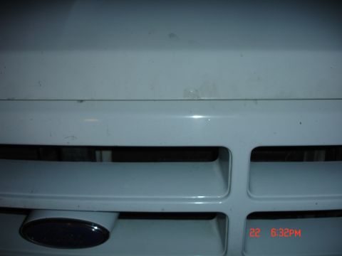 1996 Ford Bronco - The grille has horizontal openings and a textured surface. A watermark is visible in the lower right corner.