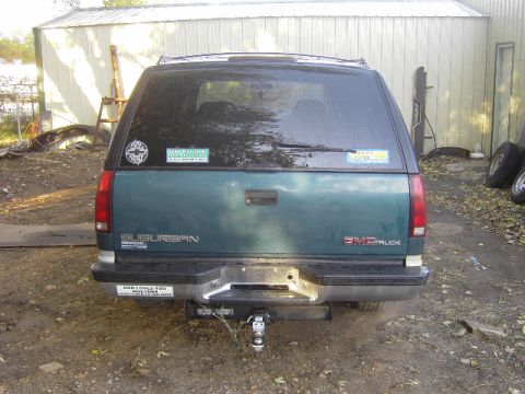 1995 GMC Suburban photo