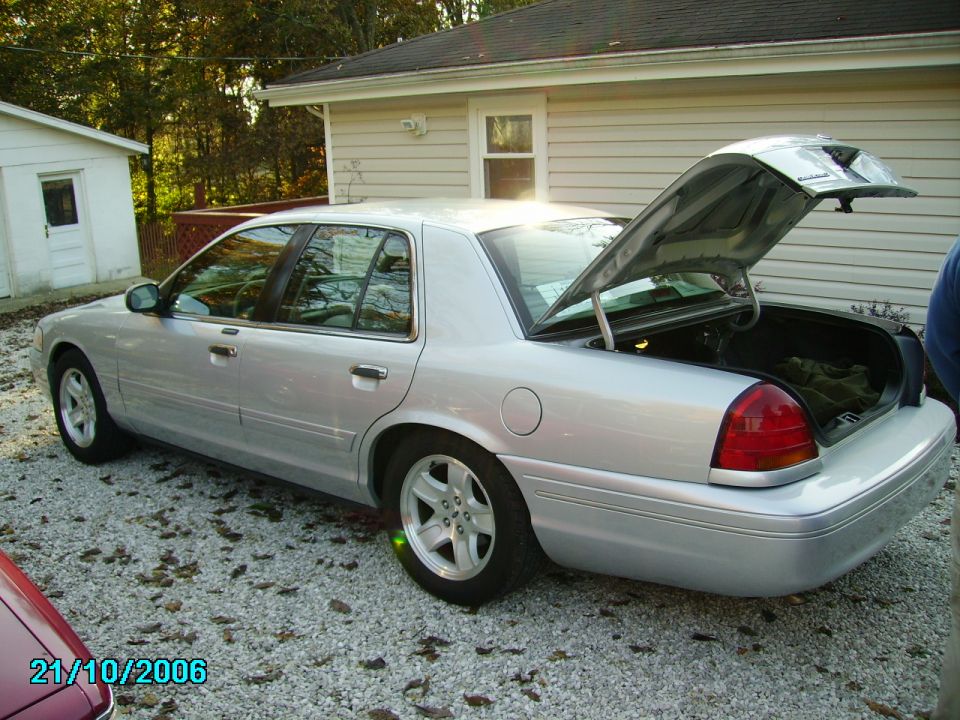 2002 Ford Crown Victoria “da beast”
