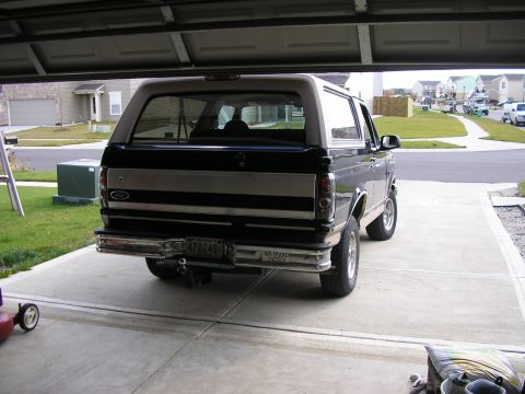 1996 Ford Bronco - Sqeaky rack off.