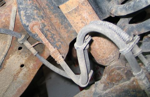 1994 Ford Bronco - view of right hose