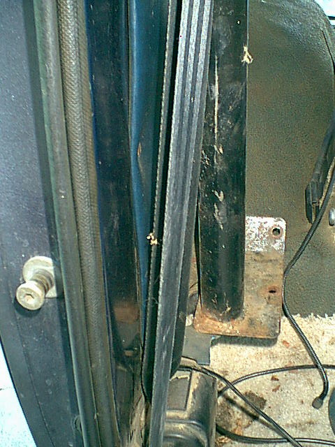 1983 Ford Bronco - This is where the stock GT bar would go but i cut the foot and slide it back. this is the pass side.