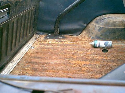 1983 Ford Bronco - Here is how the rear legs bolt down to a plate under the floor. it too will get extensions down to the frame.