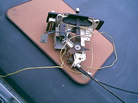 1983 Ford Bronco - this is the top view. you can see where they just hacked in the ac wiring. i hate to have a fire because some one was lazy and did a poor i…