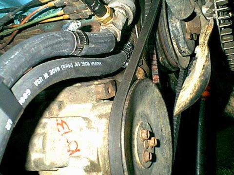 1983 Ford Bronco - Here is the connections on the front of the motor.