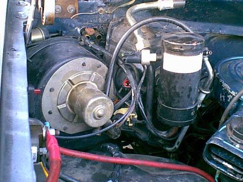 1983 Ford Bronco - Here is the heaterbox. the connection end of the heater core can be seen at the top center.