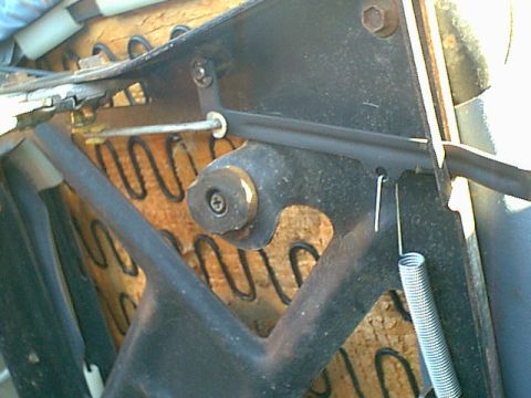 1983 Ford Bronco - i got (from the junk yard) a c-clip and release rod and rod bushing. i used a throddle return spring for the return spring. this works grea…