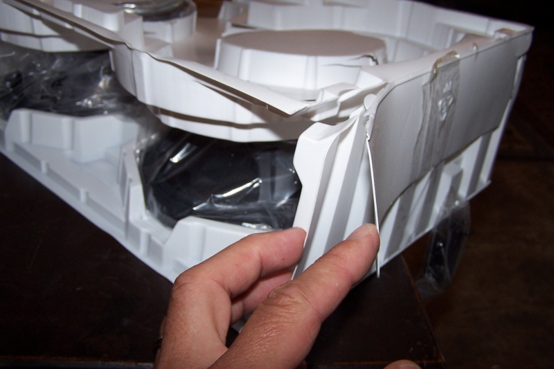 More damage to the other end of the packaging.