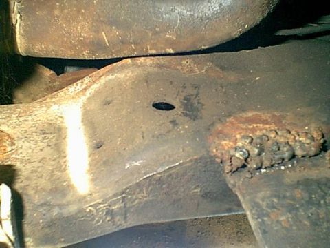 1983 Ford Bronco - Here is a closer view. you can see this weld is no longer holding the mount.