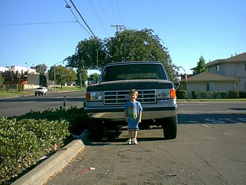 1983 Ford Bronco - Here is Christian in front os Matts stock bronco.