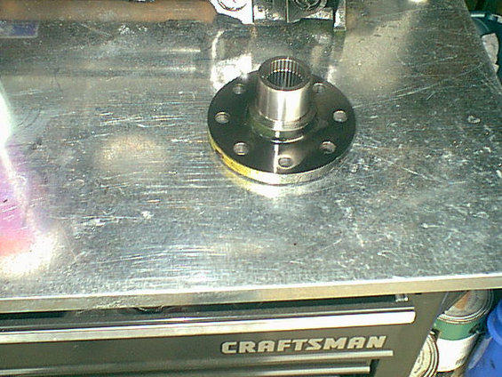 here is the transfere case side of the flang