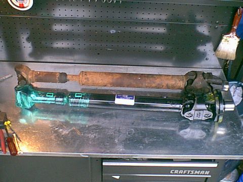 1983 Ford Bronco - here is anothe view of both shafts.