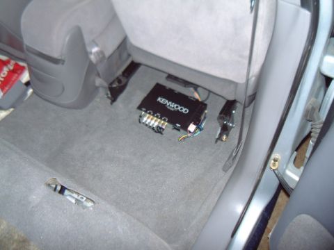 1998 Ford Taurus - damn look at that install. i must be a pro.