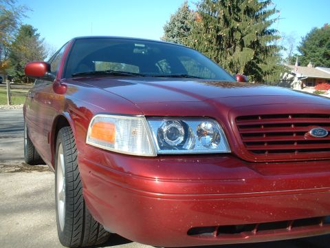 2003 Ford Crown Victoria - HID 1