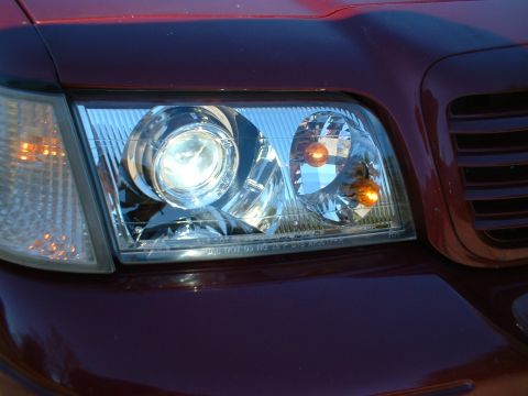 2003 Ford Crown Victoria - HID 5