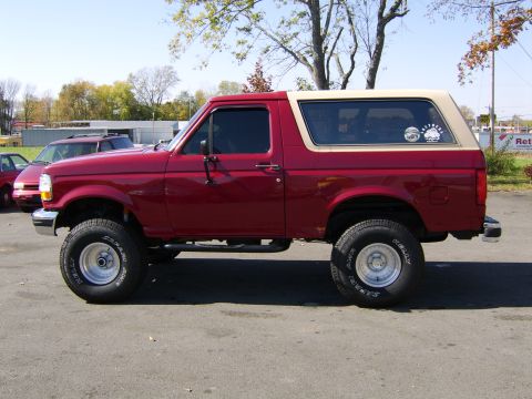 1989 Ford Bronco photo