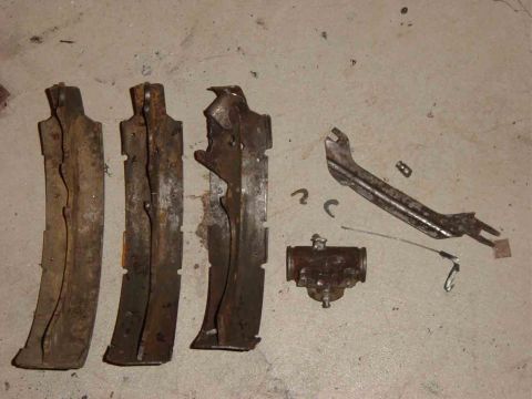 1995 Ford Bronco - Man, I might just be able to fix that...