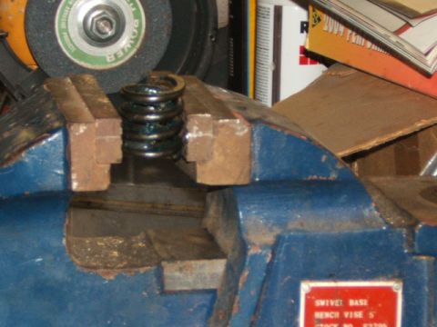 1988 Ford Bronco - I have an ez locker in the front. I used a valve spring from a Honda. No c-clip involved anymore.