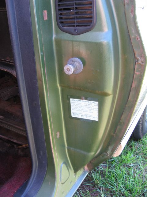 1973 Ford Ranchero - Door jamb sticker on a 1973 Ford Ranchero provides vehicle identification details.