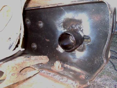 1984 Ford Bronco - inner support for boxxing frame horn