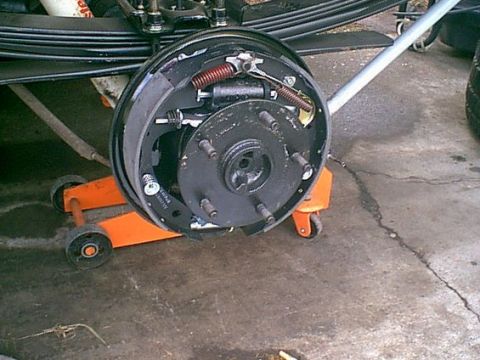 1983 Ford Bronco - Here is the rear brakes all installed and looking new.
