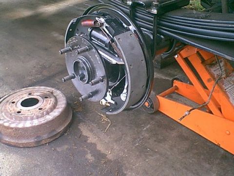 1983 Ford Bronco - Here is another view of the new rear brakes.