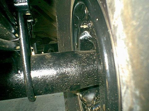 1983 Ford Bronco - here is the AN adapter on the pass side wheel cylinder.