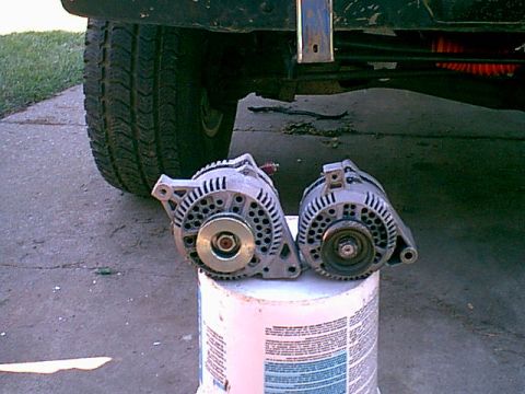 1983 Ford Bronco - Here is a front view. of both 3Gs