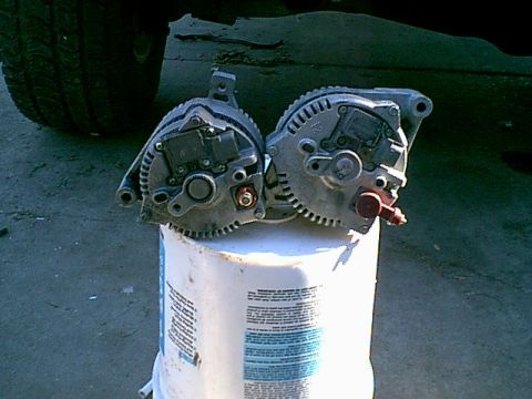 1983 Ford Bronco - Here is the back. they are both the same connections minus the mounting ears.