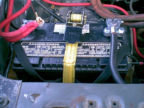 1983 Ford Bronco - Last look at the battery connection. like the hold down?