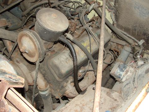 1956 Oldsmobile Delta 88 - Engine pic