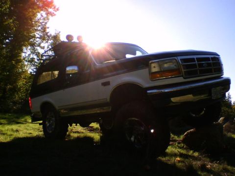 1993 Ford Bronco - last chillen