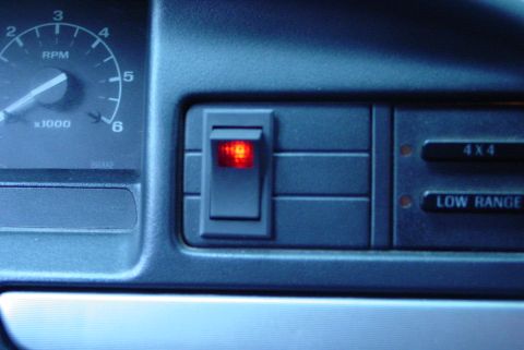 1993 Ford Bronco - light switch