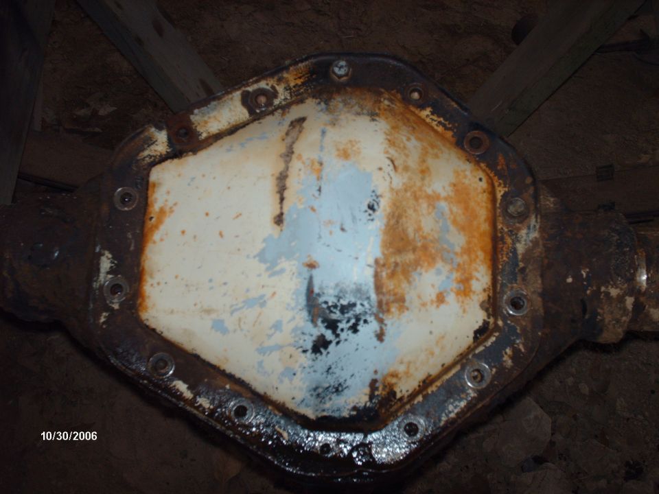Differential housing with rust and chipped paint